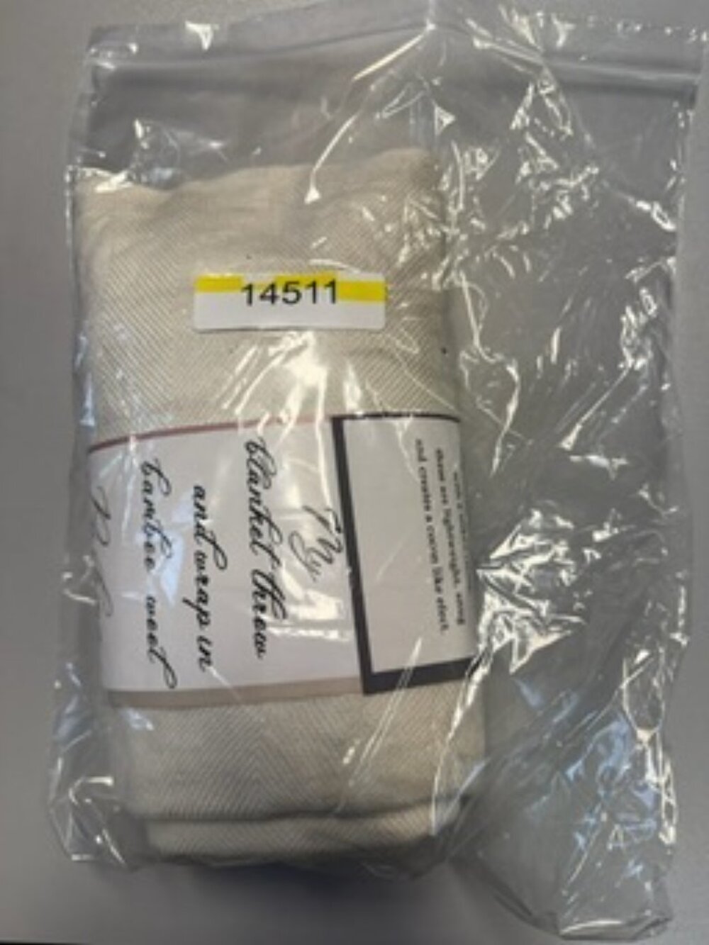 PASHMA Ivory Throw - Picture 4 of 4
